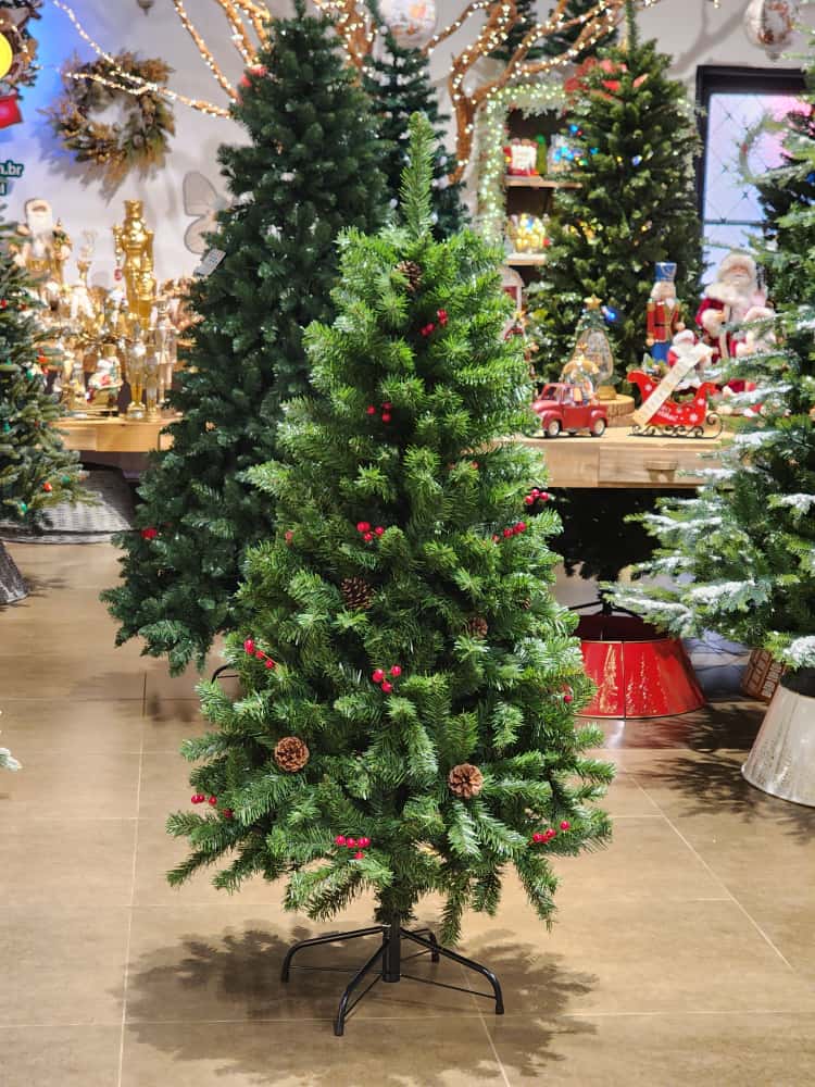 ÁRVORE PINHEIRO BERRY E PINHA 530 GALHOS 1,50CM