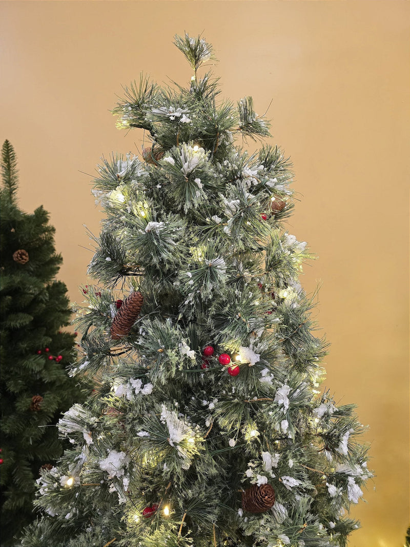 ÁRVORE PINHEIRO NEVADO REALISTA NORUEGA 1077 GALHOS COM 350 LEDS WARM 2,10CM